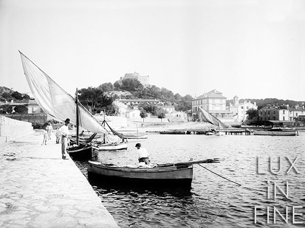 Barques de pêches / Thonon les Bains, barques à voiles latines, 1895