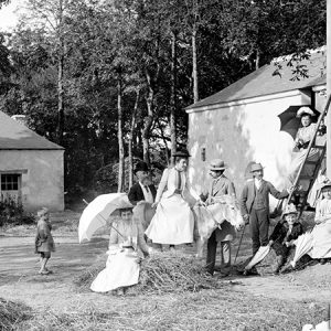 Mise en scène en famille / Saint-Roch, Indre-et-Loire, 1879