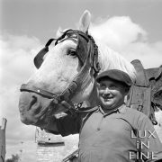 Le paysan et son cheval / Dans le Berry à Valençay, 1941